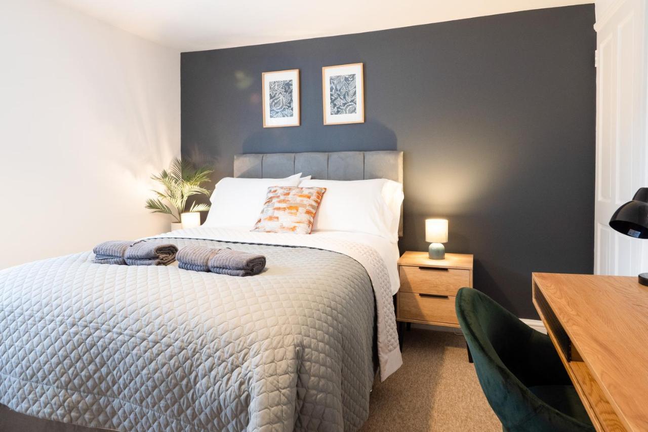 Stunning 2-Bedroom Home In City Centre With Wi-Fi! Royal Tunbridge Wells Exterior foto