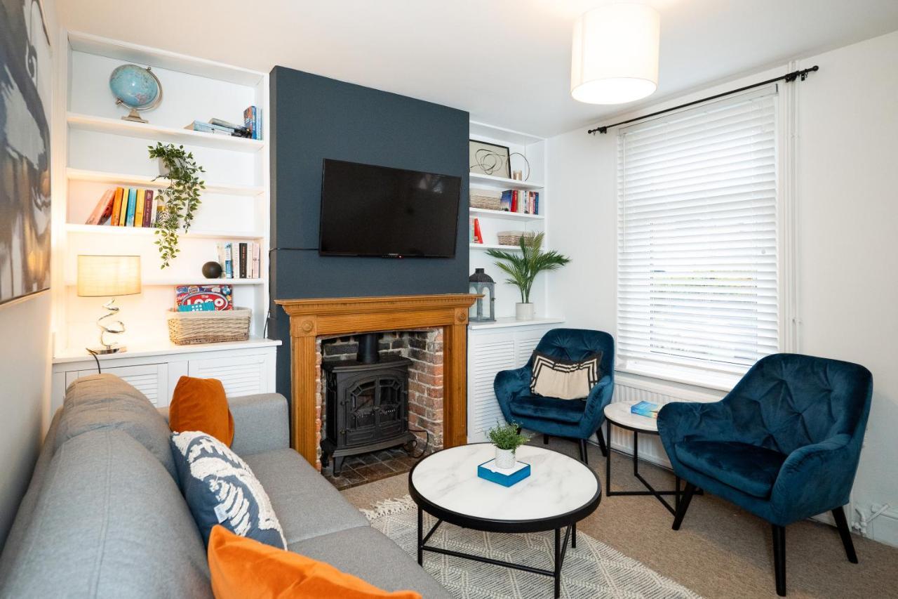 Stunning 2-Bedroom Home In City Centre With Wi-Fi! Royal Tunbridge Wells Exterior foto